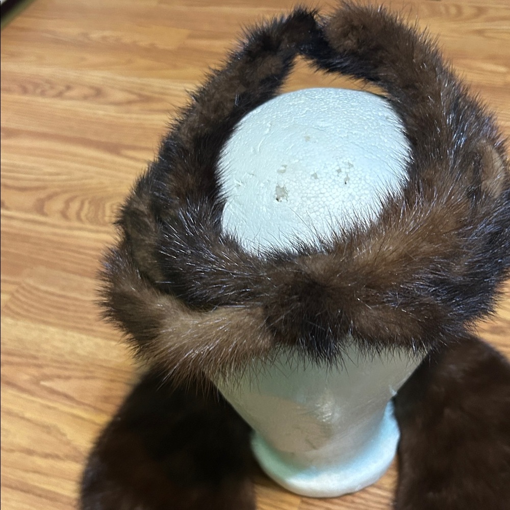 Vintage 2 mink fur hats  and 2 mink fur collars - Picture 5 of 7